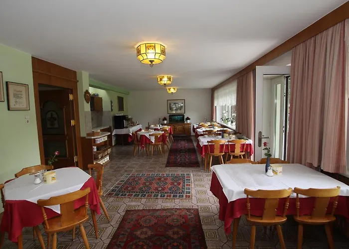 Konukevi Prantner 2*